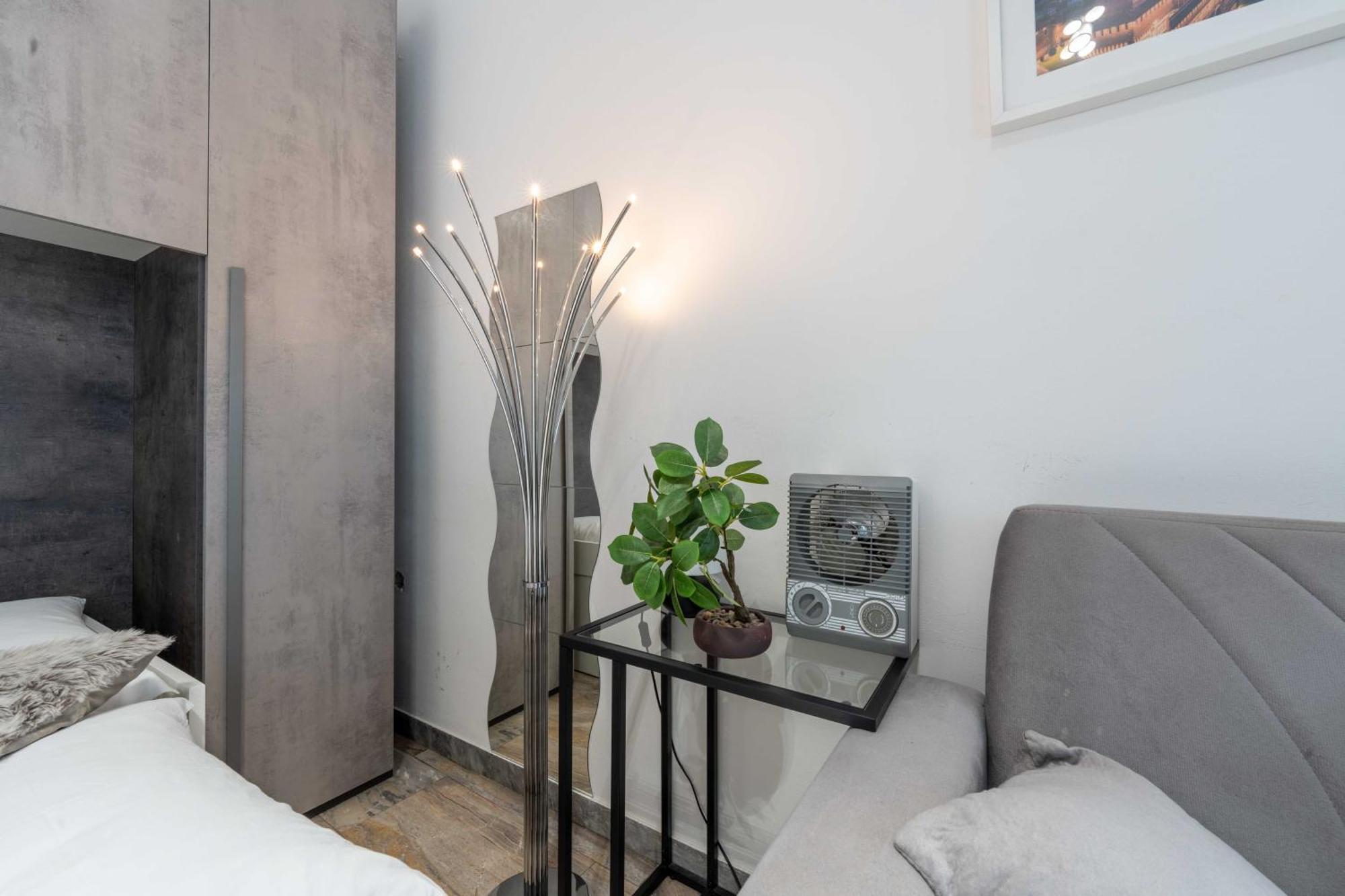Suite 12 Milano Centro Parking Free Dış mekan fotoğraf