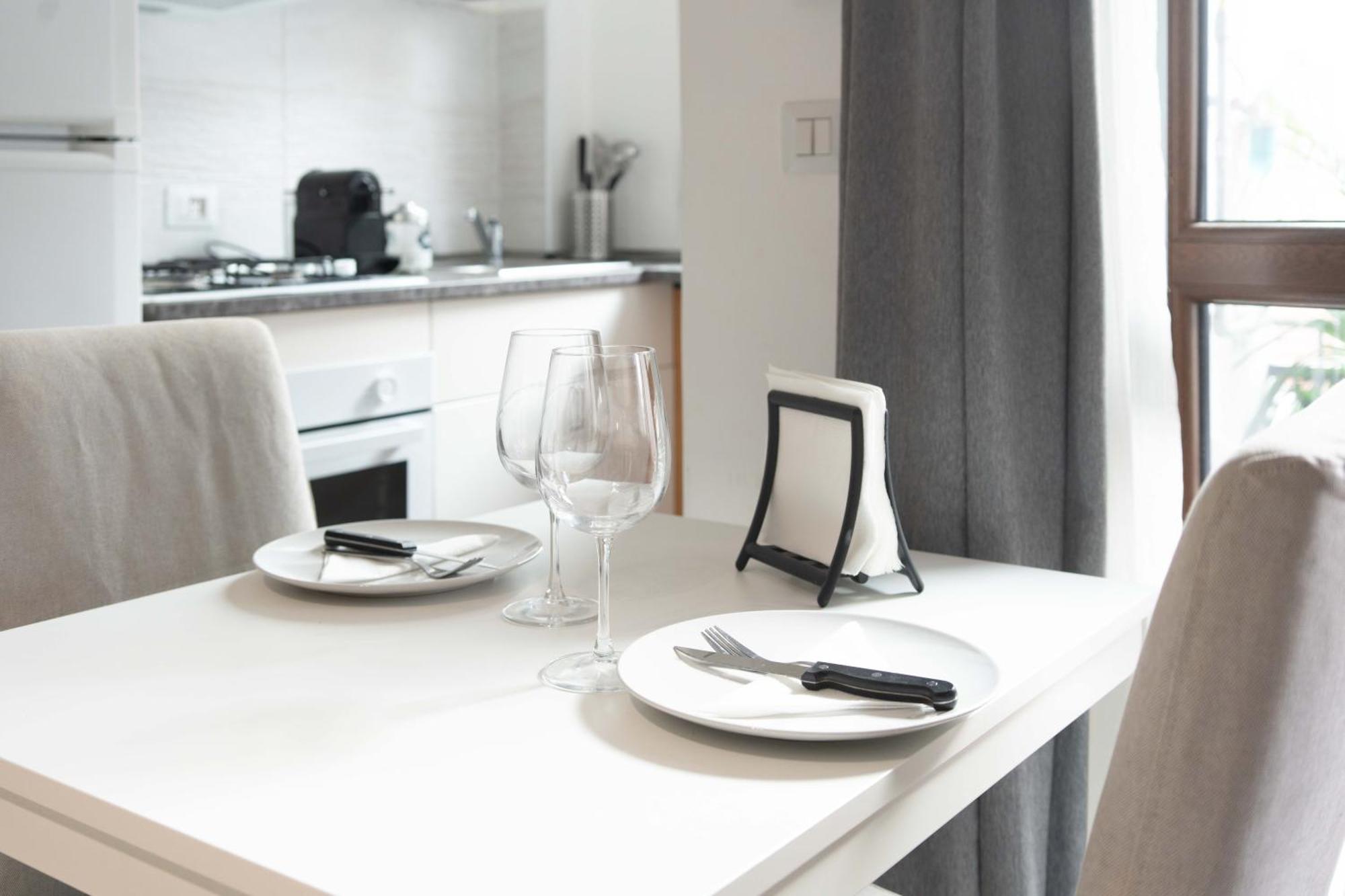 Suite 12 Milano Centro Parking Free Dış mekan fotoğraf